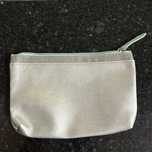 Ipsy mini makeup bag
